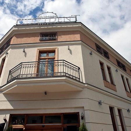 Premier Prezident Garni Hotel And Spa Sremski Karlovci Exteriör bild