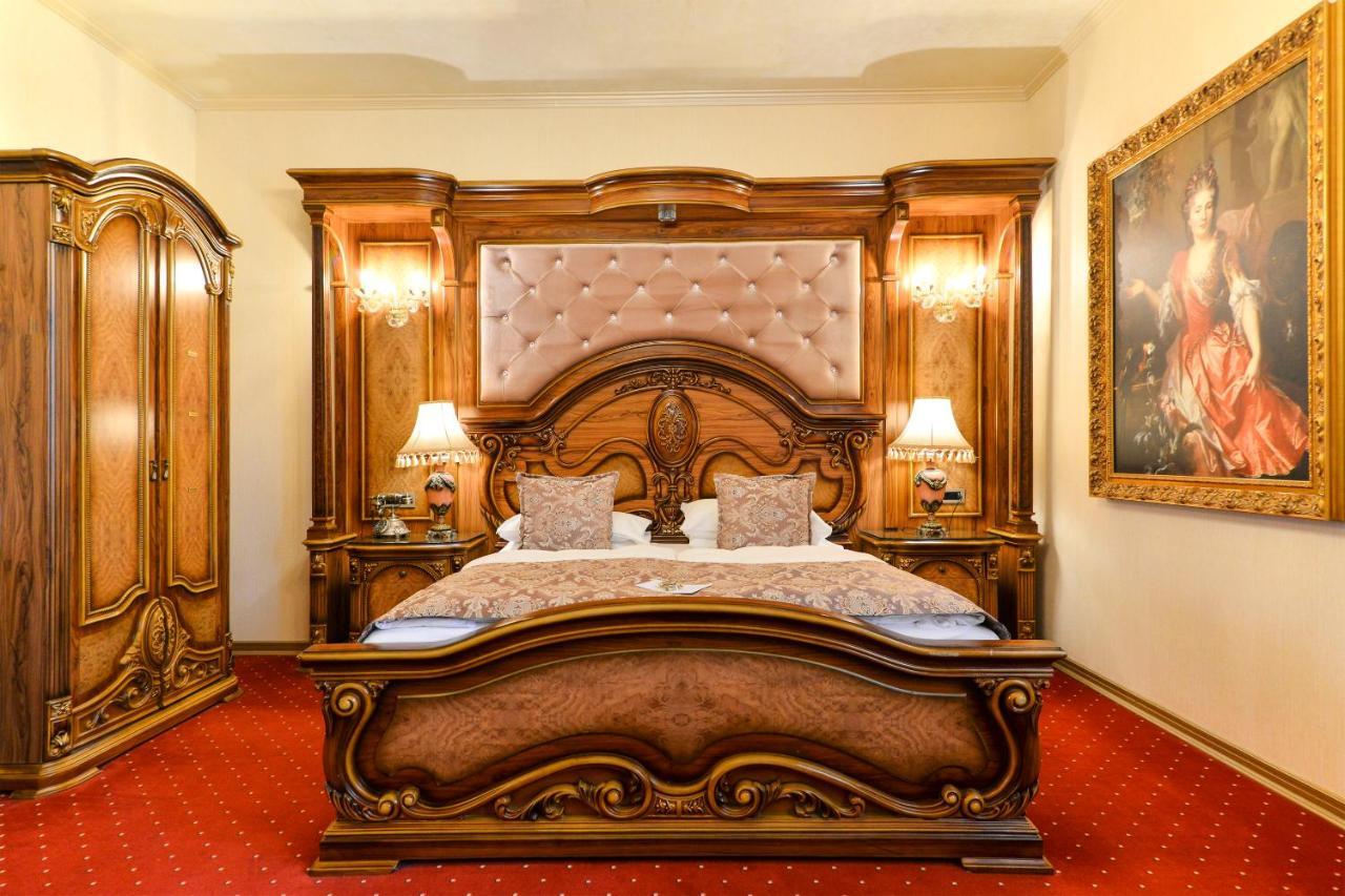 Premier Prezident Garni Hotel And Spa Sremski Karlovci Exteriör bild