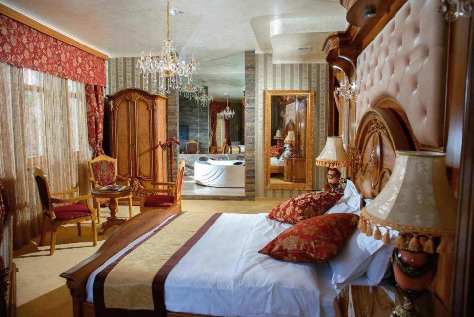 Premier Prezident Garni Hotel And Spa Sremski Karlovci Exteriör bild