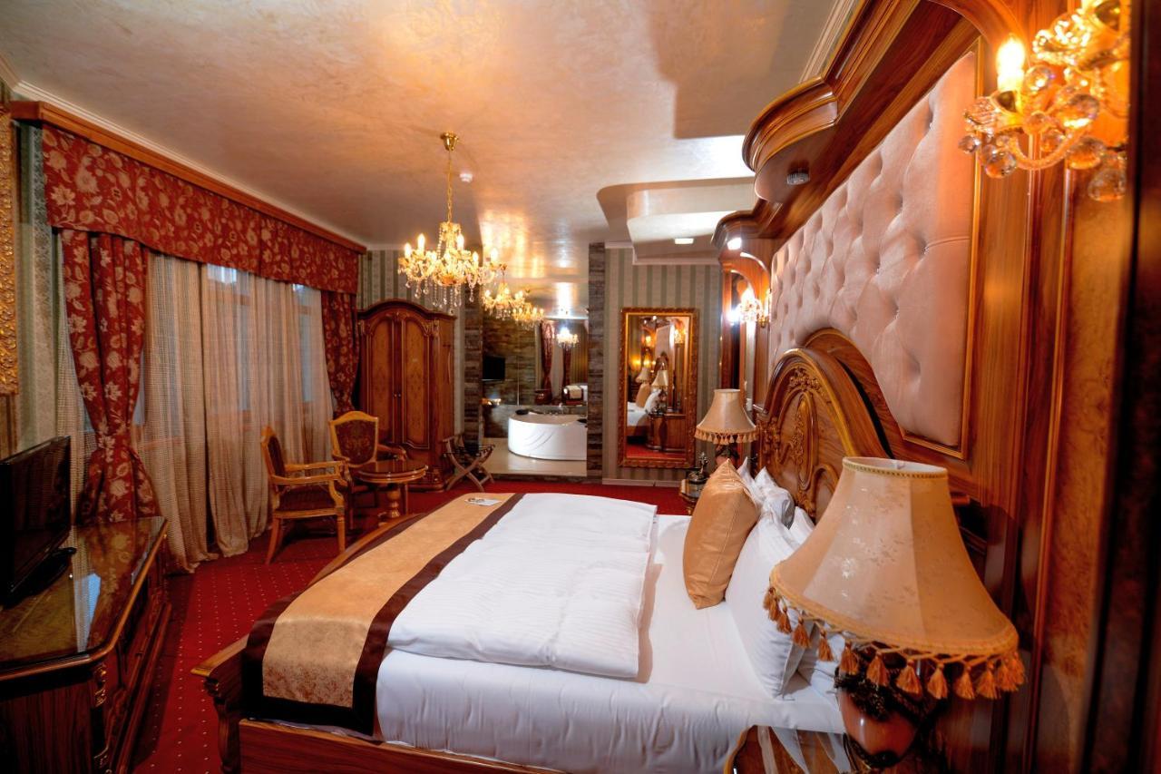 Premier Prezident Garni Hotel And Spa Sremski Karlovci Exteriör bild